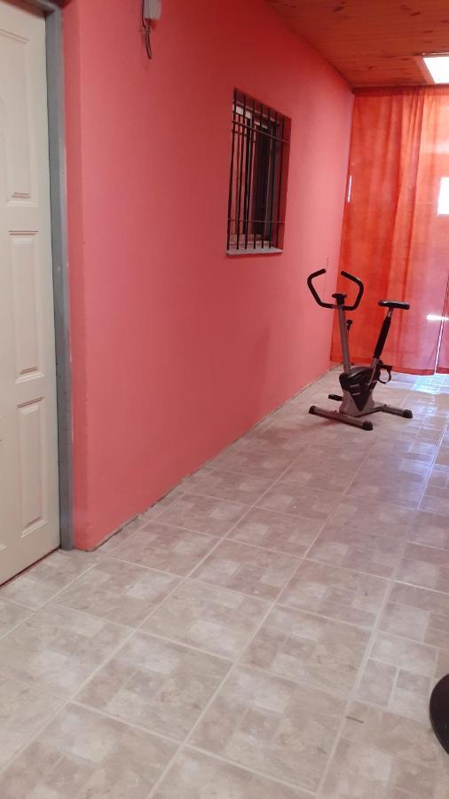 Lo Que Hay 2!!!! Apartment Езейза Екстериор снимка